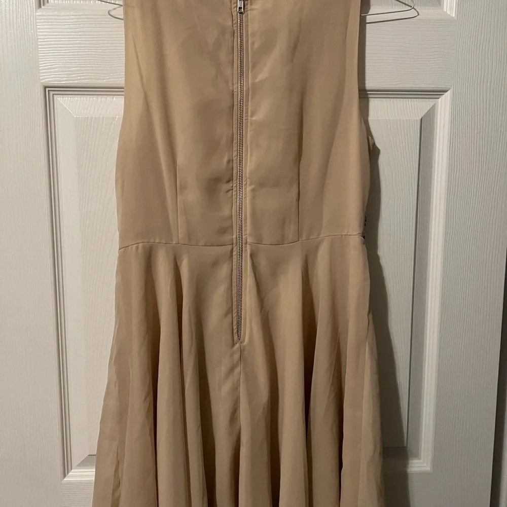 NWT Romeo & Juliet Couture Cream Dress with Beaded Details - Picture 4 of 4